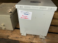 Transformator en electriciteitskast - afbeelding 2 van  6