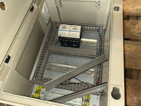Transformator en electriciteitskast - afbeelding 4 van  6
