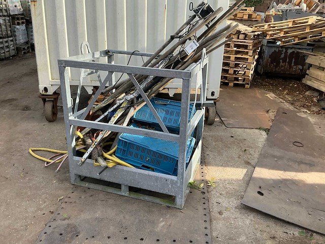 Transport container gegalvaniseerd - afbeelding 1 van  4