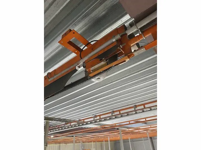 Transport en magazijnsysteem hangend goed - afbeelding 11 van  31