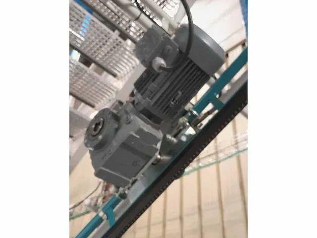 Transport en magazijnsysteem hangend goed - afbeelding 30 van  31