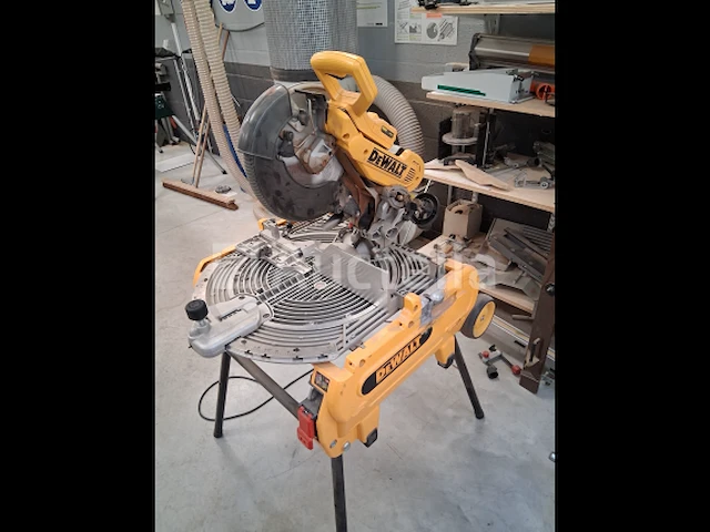 Transportabe tafelblad radiaalzaag - dewalt dws7085 - afbeelding 1 van  8