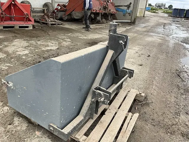 Transportbakje tractor. - afbeelding 6 van  7