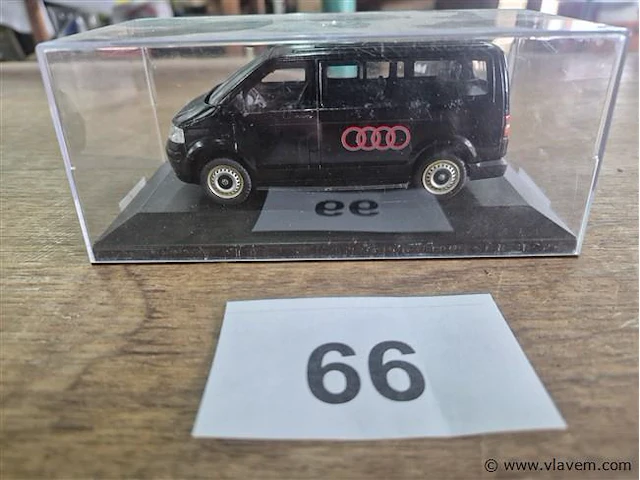 Transporter audi - afbeelding 1 van  3