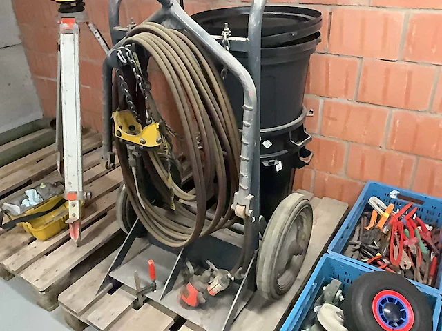 Transportkar lasbenodigdheden - afbeelding 2 van  3
