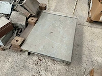 Transportkar met elektrakasten - afbeelding 2 van  6