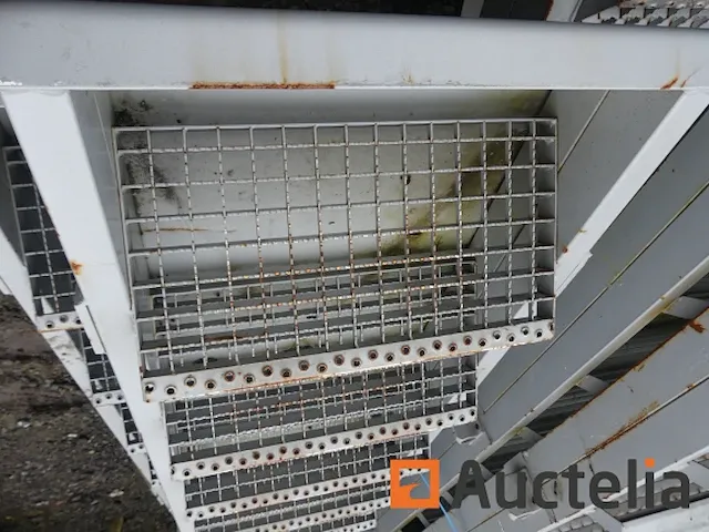 Trap - afbeelding 1 van  3