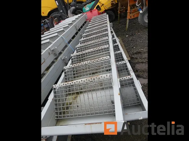Trap - afbeelding 2 van  3