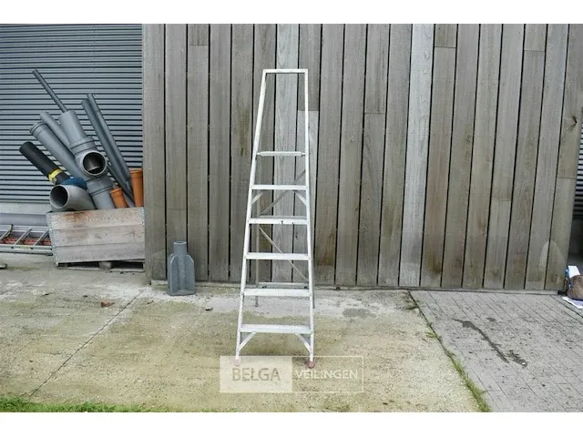 Trapladder 6 treden - afbeelding 1 van  4