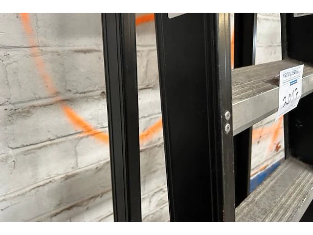 Trapladder altrex - afbeelding 3 van  3