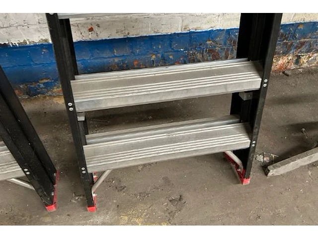 Trapladder altrex - afbeelding 5 van  6