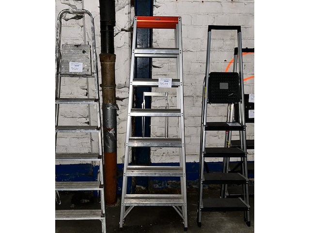 Trapladder altrex - afbeelding 1 van  3