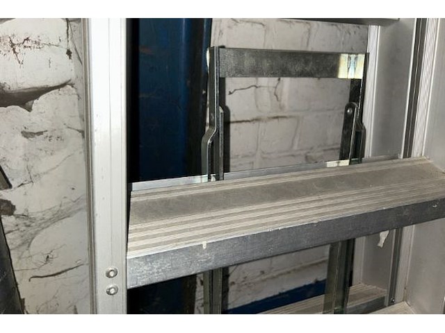 Trapladder altrex - afbeelding 3 van  3