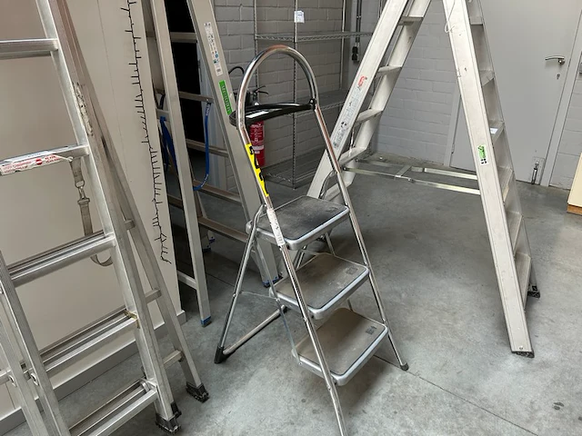 Trapladder cab - afbeelding 1 van  3