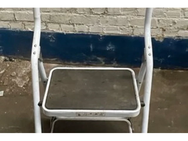 Trapladder framar - afbeelding 2 van  2