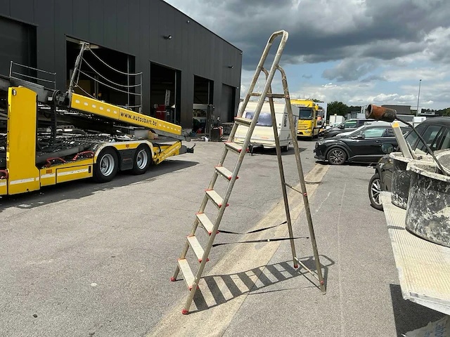 Trapladder - afbeelding 1 van  3