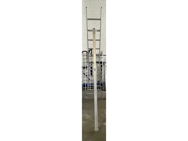 Trapladder - afbeelding 1 van  5