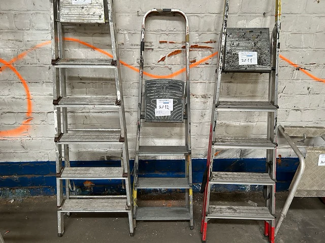 Trapladder - afbeelding 1 van  3