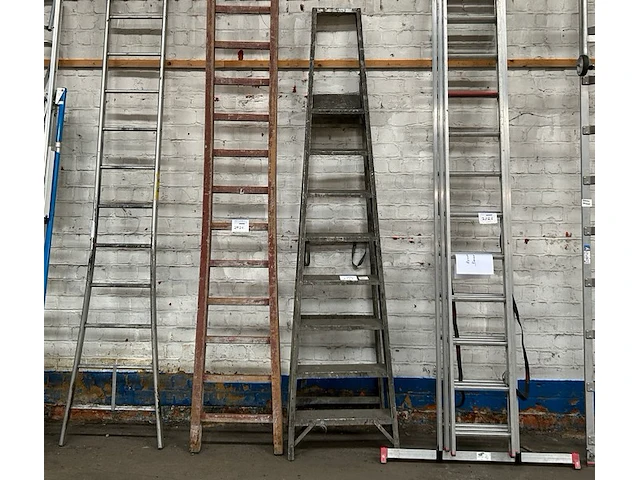 Trapladder - afbeelding 1 van  3