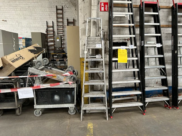 Trapladder - afbeelding 1 van  4