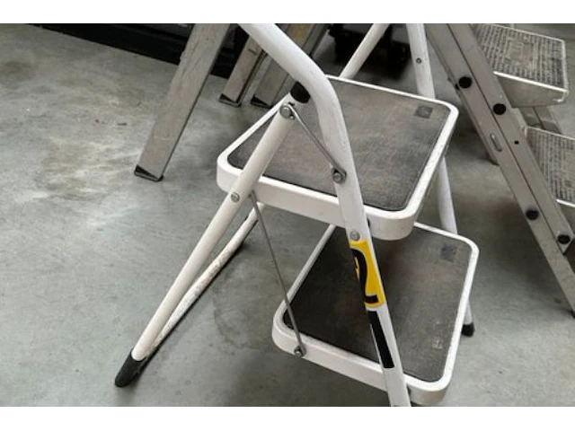 Trapladder - afbeelding 2 van  2