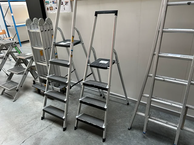 Trapladder - afbeelding 1 van  3
