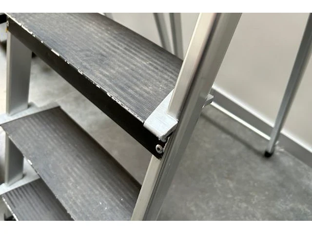 Trapladder - afbeelding 3 van  3