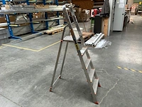 Trapladder - afbeelding 1 van  3