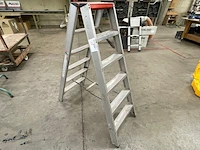 Trapladder - afbeelding 1 van  4