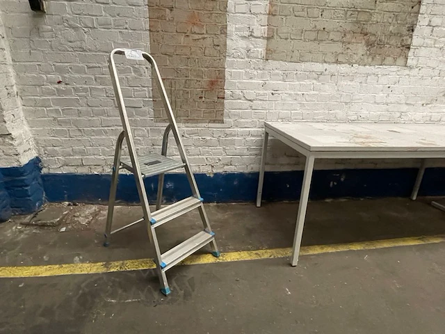 Trapladder - afbeelding 1 van  2