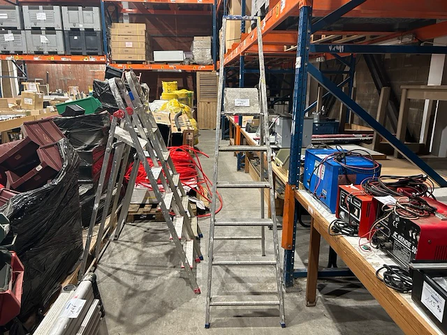 Trapladder - afbeelding 1 van  3