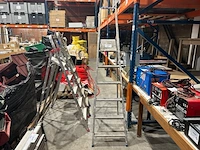 Trapladder - afbeelding 1 van  3