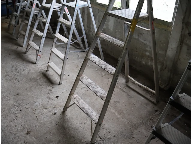 Trapladder - afbeelding 2 van  2