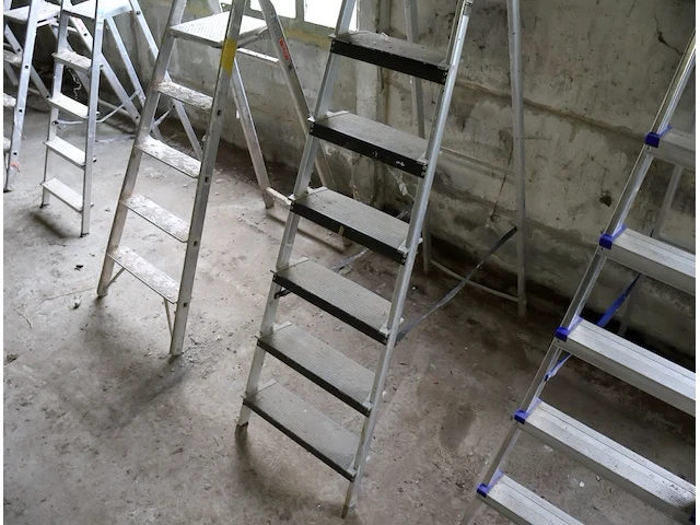 Trapladder - afbeelding 2 van  2