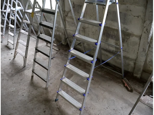 Trapladder - afbeelding 2 van  2