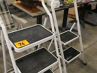 Trapladders 2 stuks - afbeelding 1 van  3