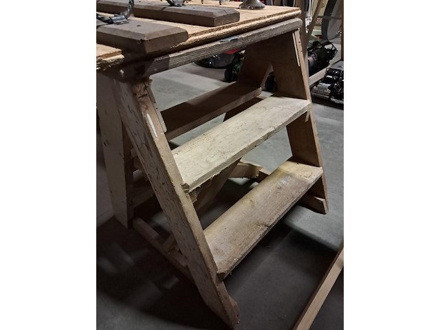 Trapladders in hout 2 st - afbeelding 1 van  2