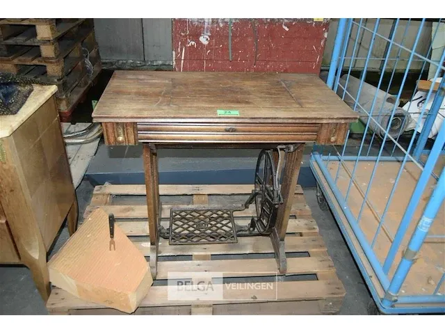 Trapnaaimachine pfaff - afbeelding 1 van  1