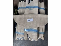 Trapneuzen nature look + - afbeelding 1 van  1