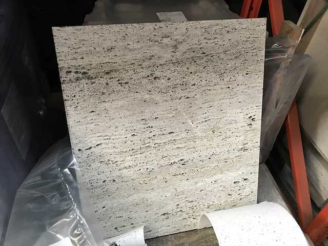 Travertin titanium sabbiato natuursteen travertin ca. 8,5m2 - afbeelding 1 van  4