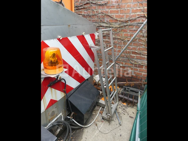 Trechters voor zandstralen - afbeelding 2 van  11