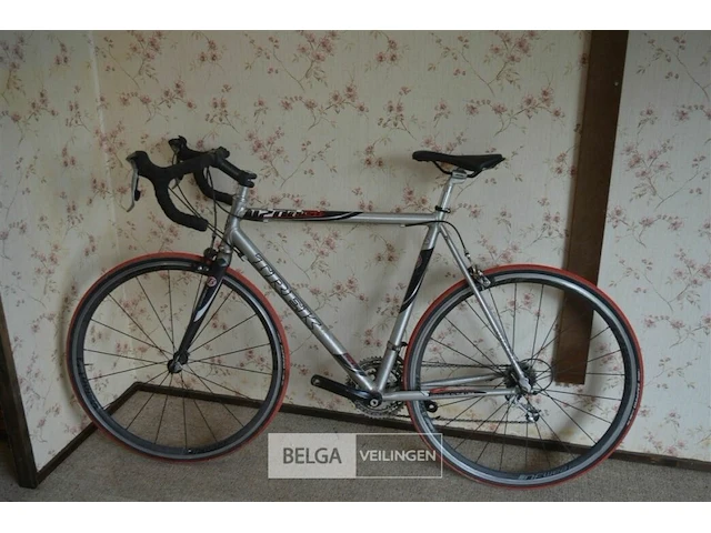 Trek 1200sl koersfiets - afbeelding 1 van  3