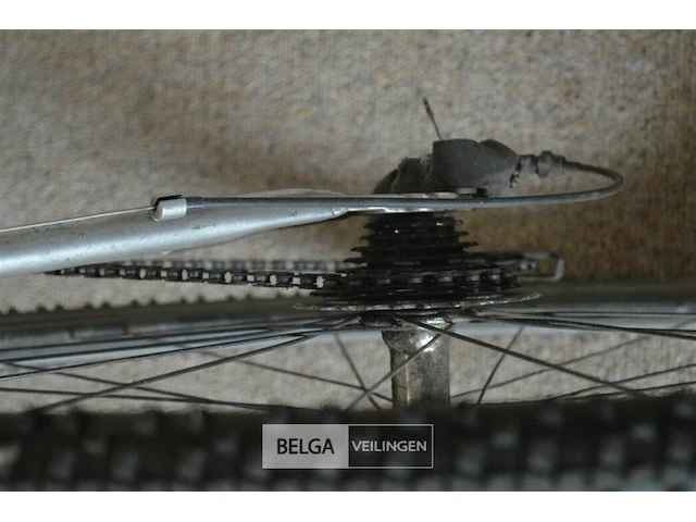 Trek 7300fx hybride herenfiets - afbeelding 6 van  7