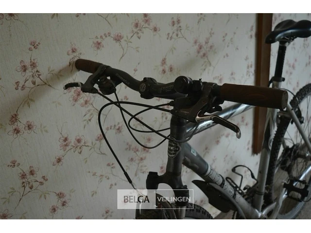 Trek 7300fx hybride herenfiets - afbeelding 7 van  7