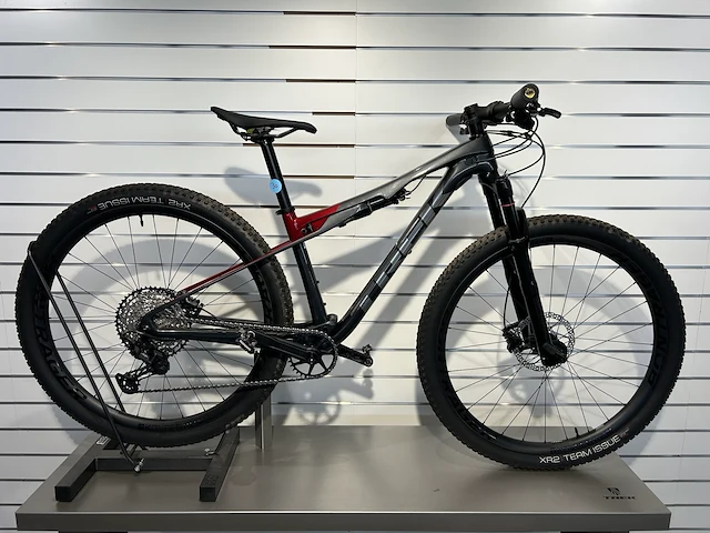 Trek supercaliber 9.7 (s) - mountainbike - afbeelding 1 van  5