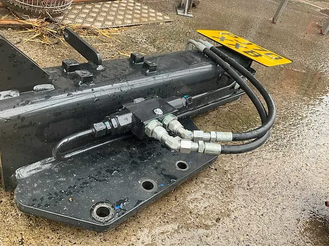 Trekhaak new holland verrijker ongebruikt - afbeelding 4 van  7