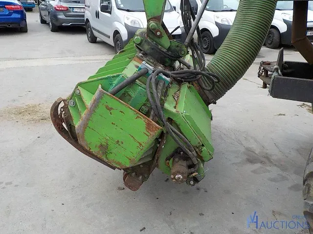 Trekker deutz fahr tt4v in combinatie met zuigwagen dgl- 2002.. - afbeelding 5 van  17