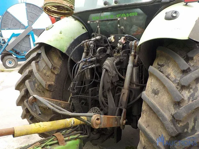 Trekker deutz fahr tt4v in combinatie met zuigwagen dgl- 2002.. - afbeelding 16 van  17