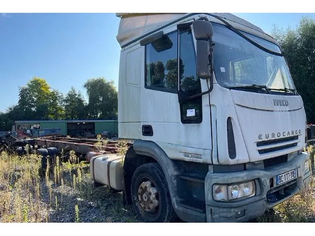Trekker iveco eurocargo - afbeelding 5 van  11