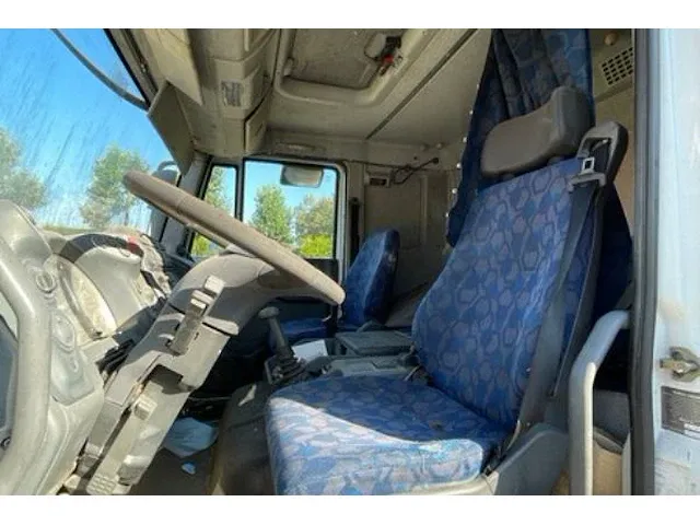 Trekker iveco eurocargo - afbeelding 10 van  11